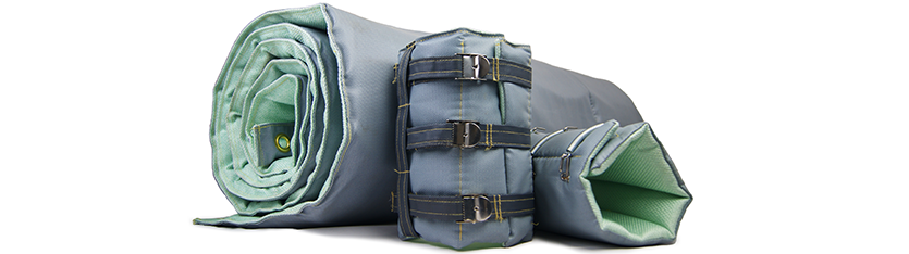 Insulating mattresses for industrial applications
